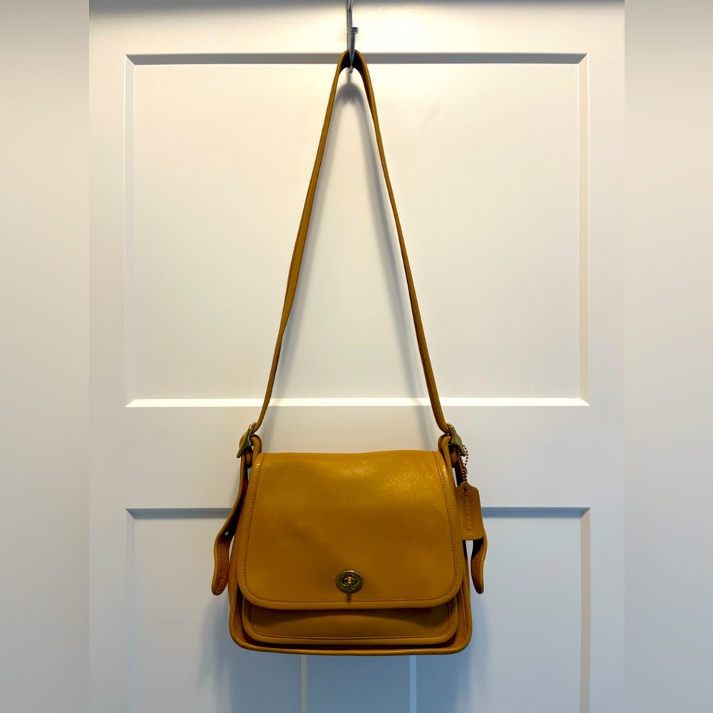 Vintage Coach Legacy Tan Small Leather Flap Crossbody Bag